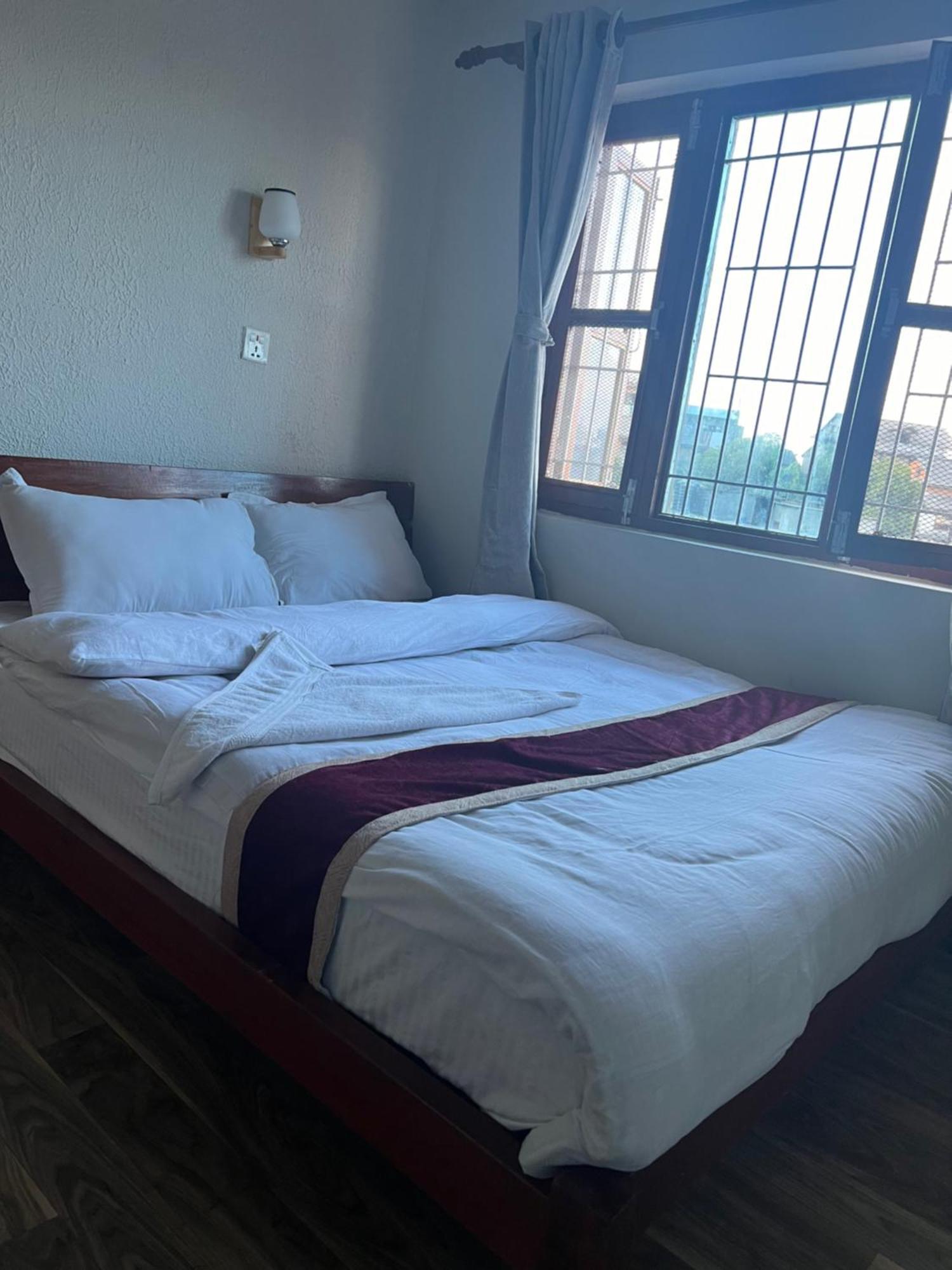 Bandipur Samira Homestay & Mountain View Restaurant المظهر الخارجي الصورة