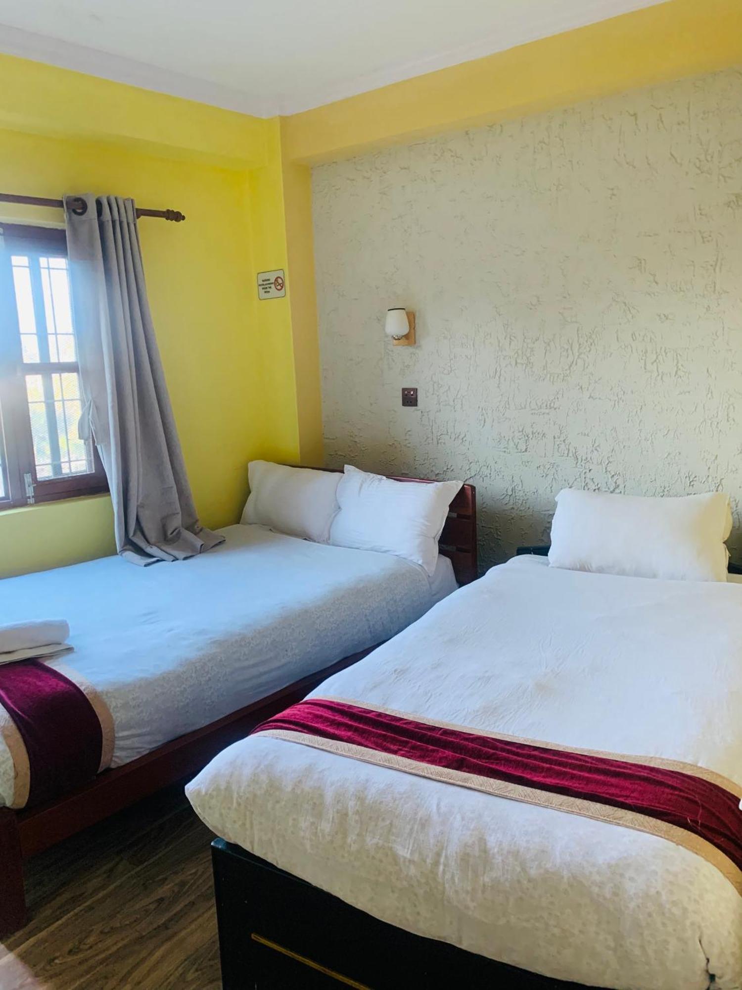 Bandipur Samira Homestay & Mountain View Restaurant المظهر الخارجي الصورة